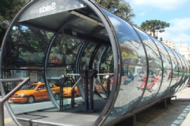 那些千奇百怪的候車亭-one